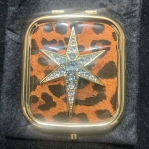 NEW Avon Iconic Compact Mirror